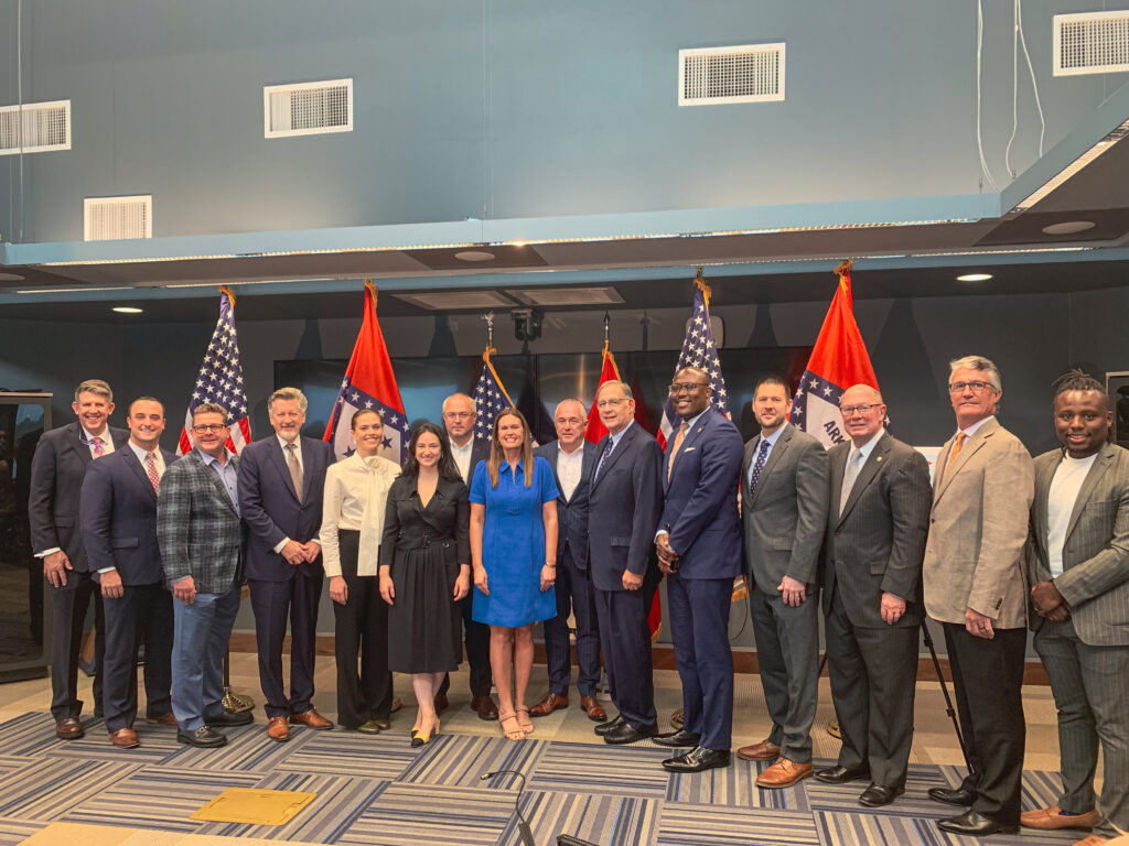 El Grupo Faymonville anuncia su nueva fábrica en Estados Unidos. Descubra cómo esta expansión estratégica mejorará los plazos de entrega y la innovación para los clientes del transporte especial en España y Portugal.