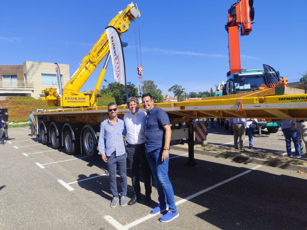 Faymonville Ibérica participa en ANAGRUAL 2026 en Vigo presentando la TeleMAX triple extensión, la nueva MAX810, la MAX410 de 6 ejes y sus proyectos de formación online