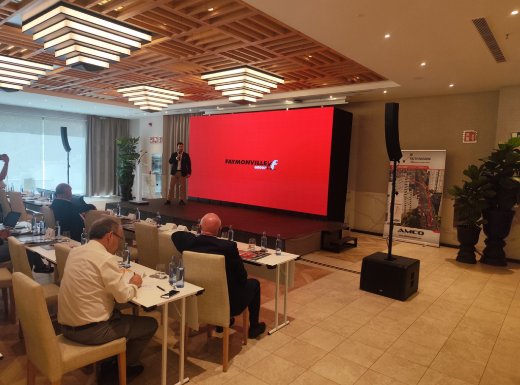 Faymonville Ibérica participa en ANAGRUAL 2026 en Vigo presentando la TeleMAX triple extensión, la nueva MAX810, la MAX410 de 6 ejes y sus proyectos de formación online