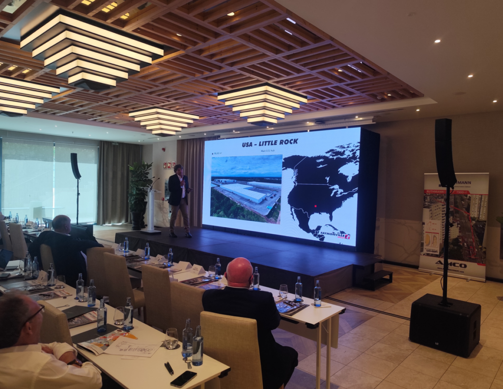 Faymonville Ibérica participa en ANAGRUAL 2026 en Vigo presentando la TeleMAX triple extensión, la nueva MAX810, la MAX410 de 6 ejes y sus proyectos de formación online